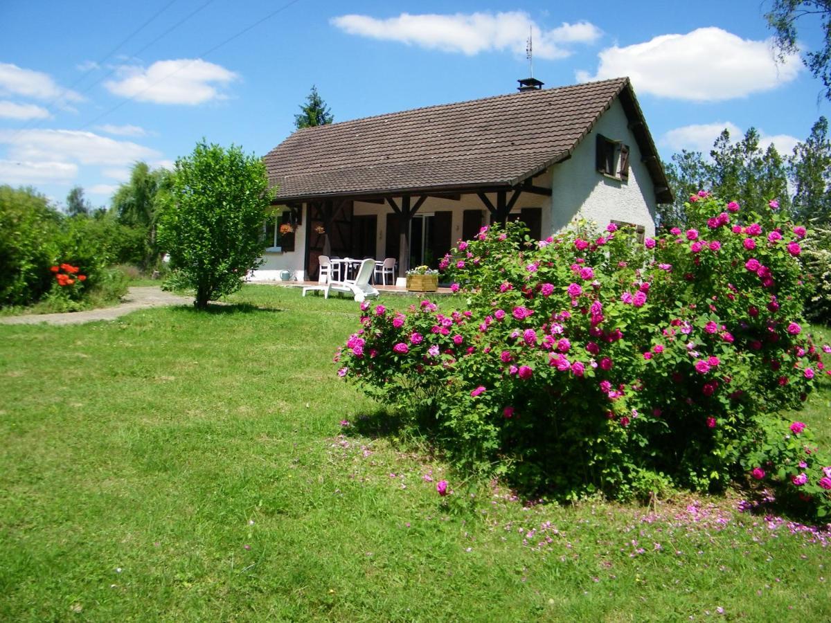 Chambre et salle de bain privative dans maison à la campagne Serley Extérieur photo